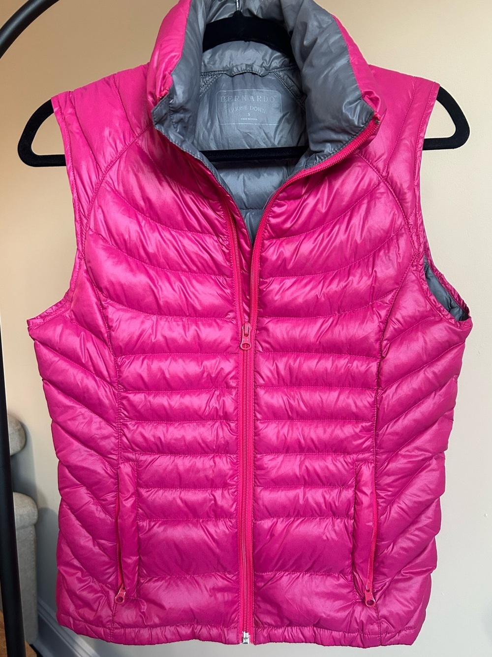 Bernardo Hot Pink Puffer Vest